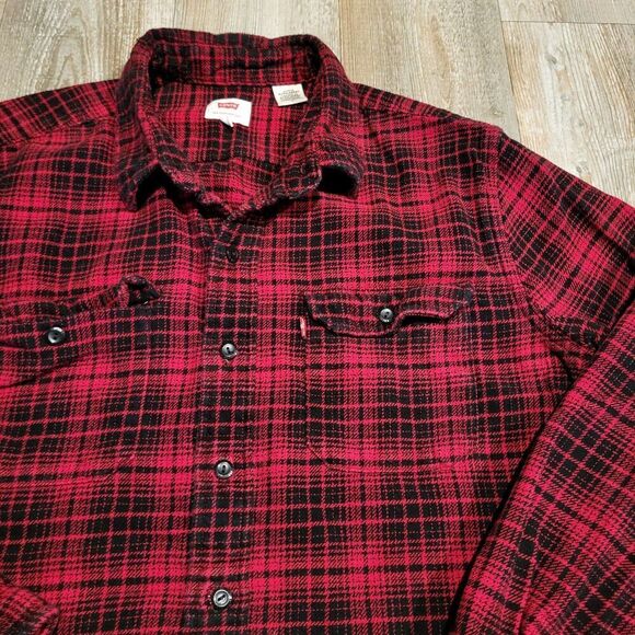 LEVI's Heavy Flannel Plaid Classic Fit Button Up Shirt Men's Size Large - Picture 2 of 7